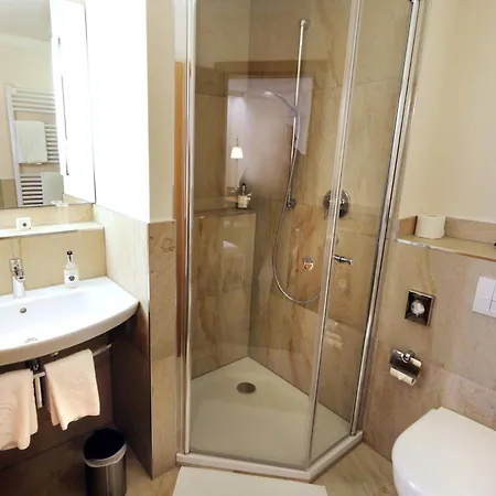 Szálloda Bayerischer Hof